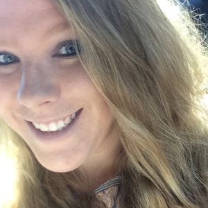 Meet your Posher, Carolyn